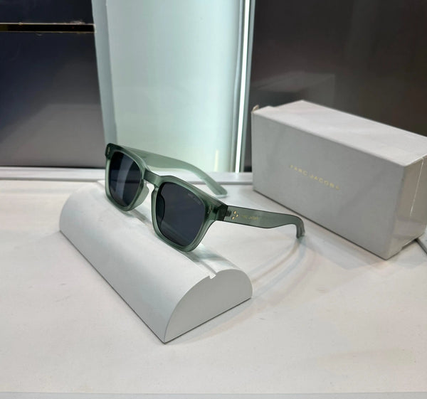 Marc Jacobs Aqua Premium Shade 1125