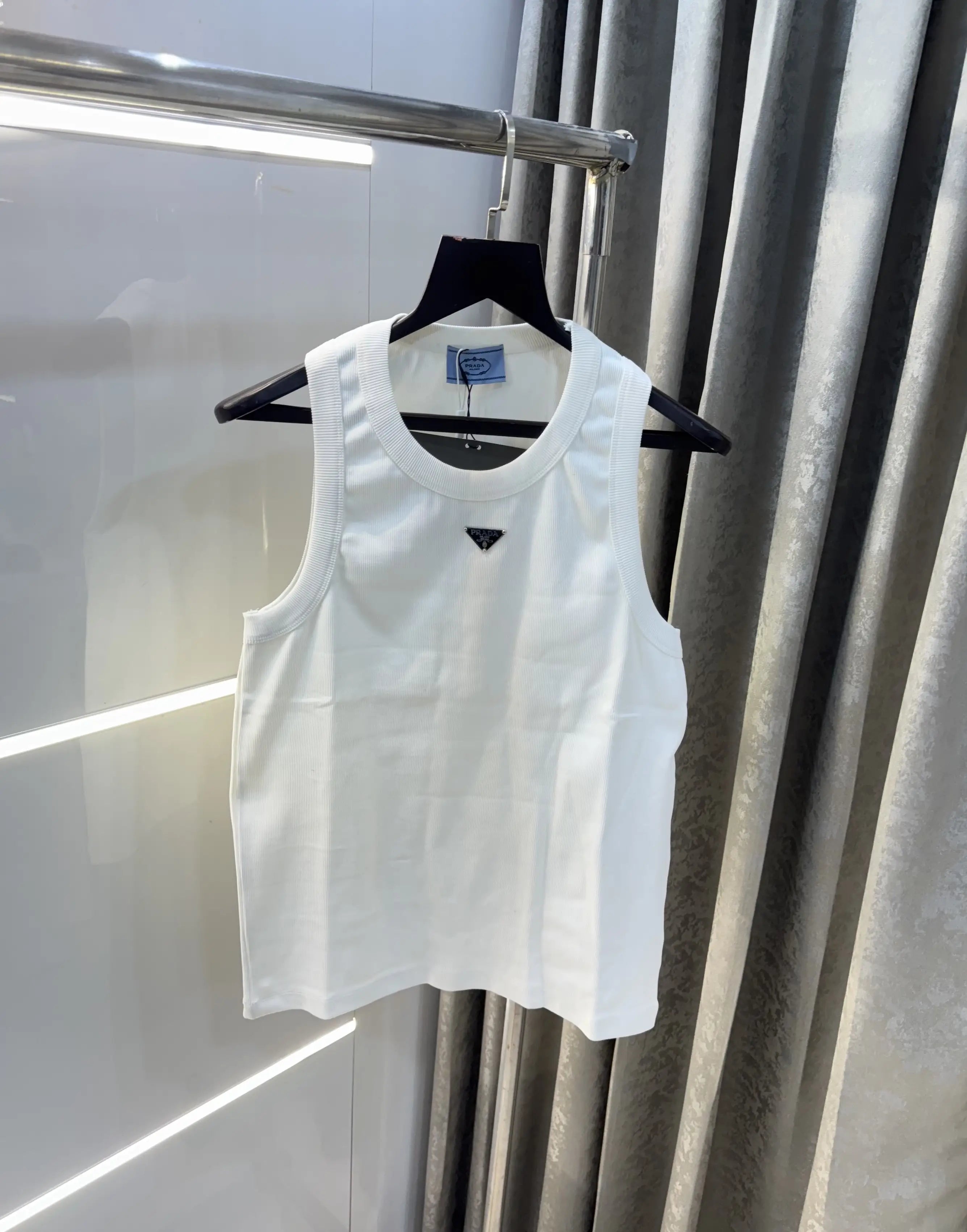 Prad a White Imported Premium Tangs