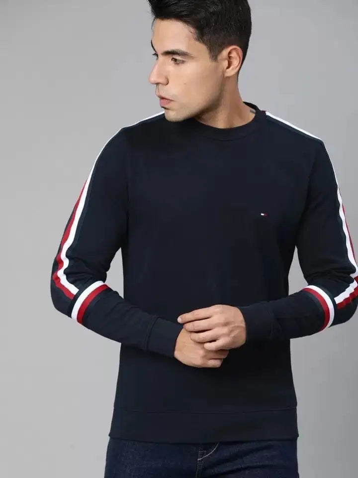 Tomm y Hilfiger Black  Premium Sweatshirt Main image