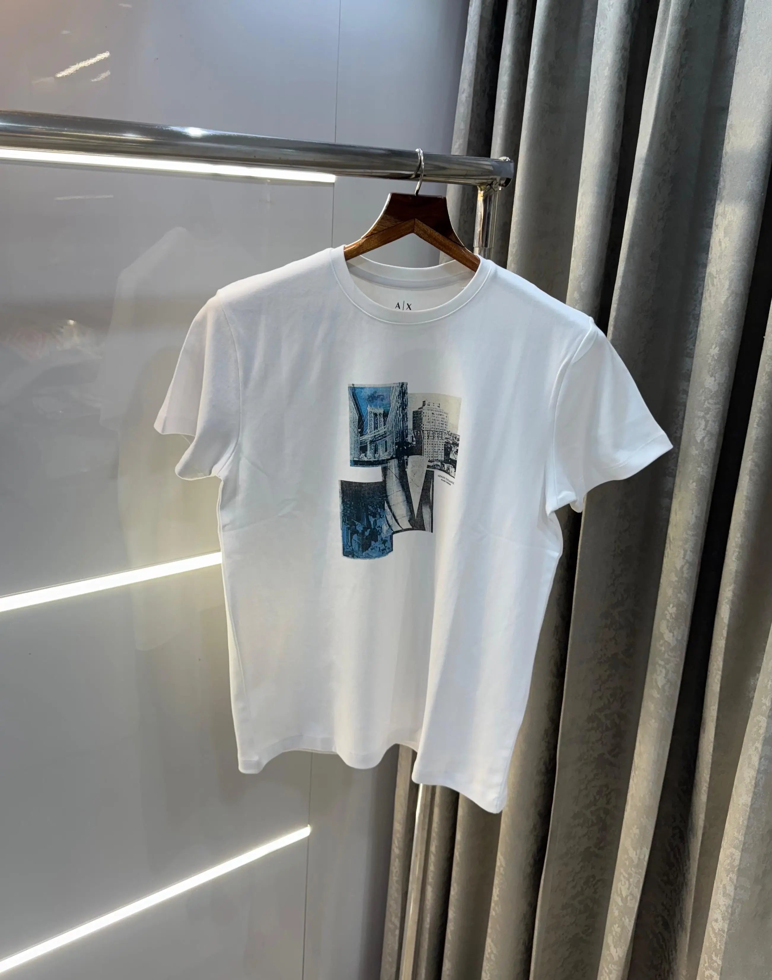 Arman i Exchange White Logo Print Imported T-Shirt Main image