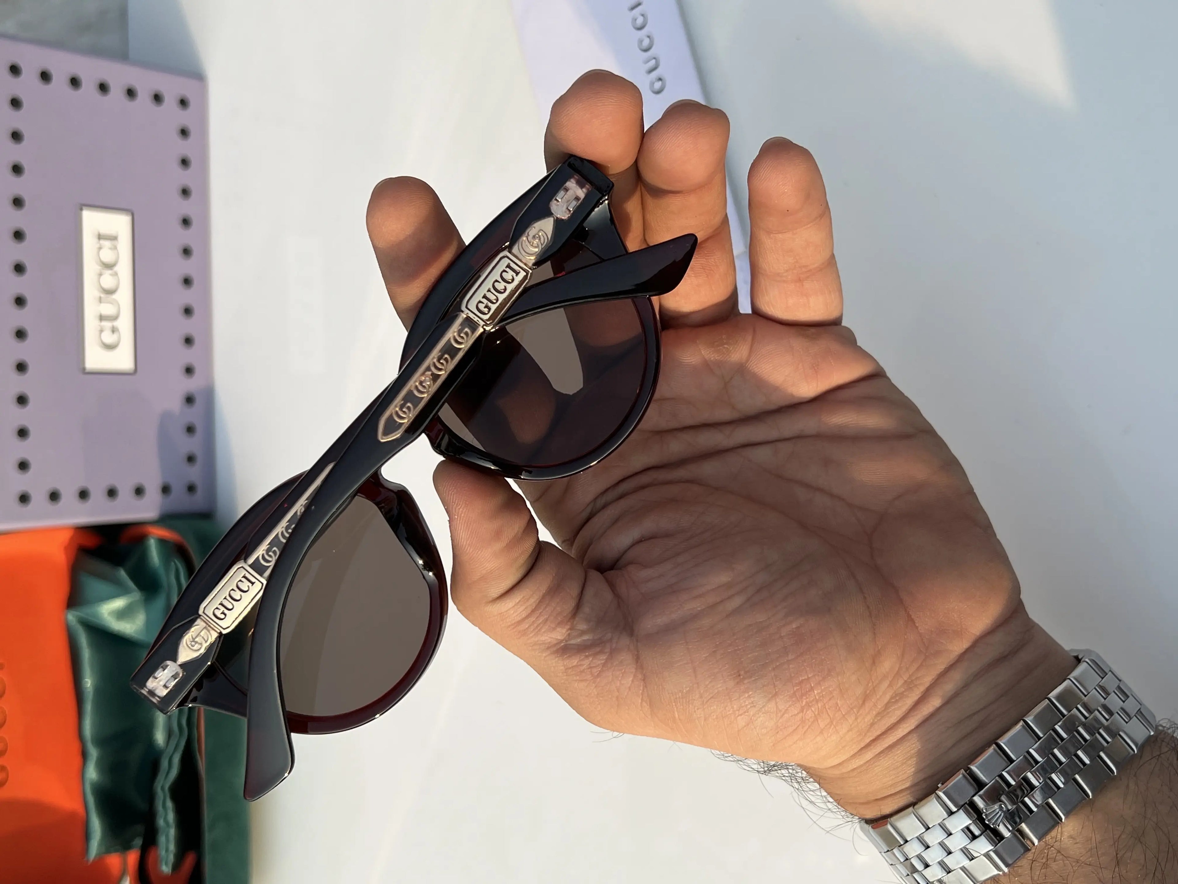 GuCCi_2921_brown