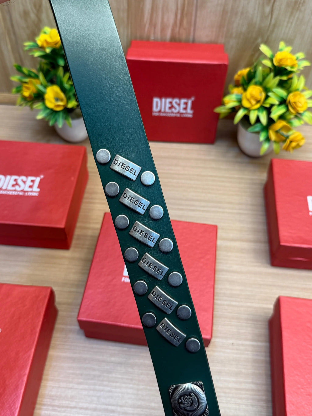 DIE5EL_BELT_D28