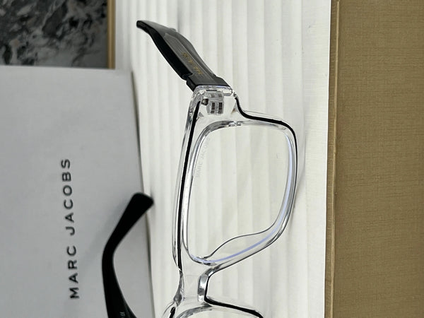 Marc_Jacobs_1117_transparent