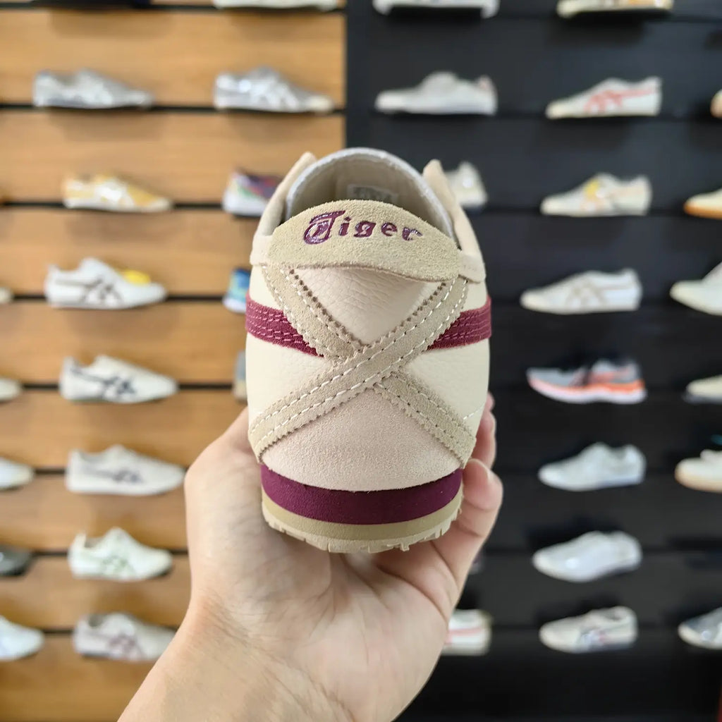 Onitsuka Tiger Mexico 66 SD Sneakers Beige Beet Juice Sneakers For Men