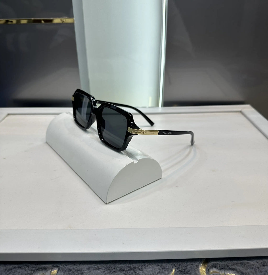 Calvin  Klein Gold Black Premium Shade 2014