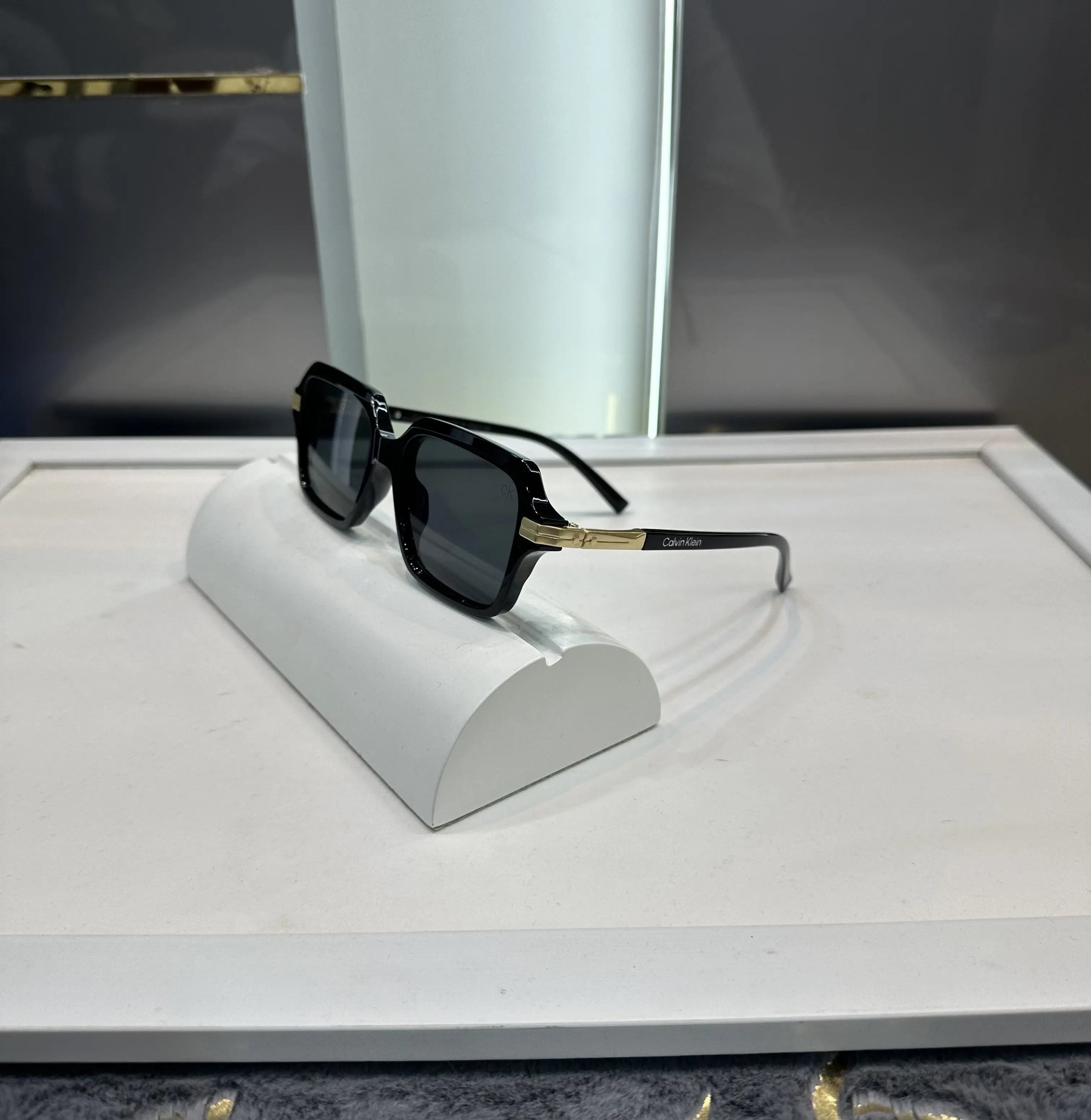 Calvin  Klein Gold Black Premium Shade 2014