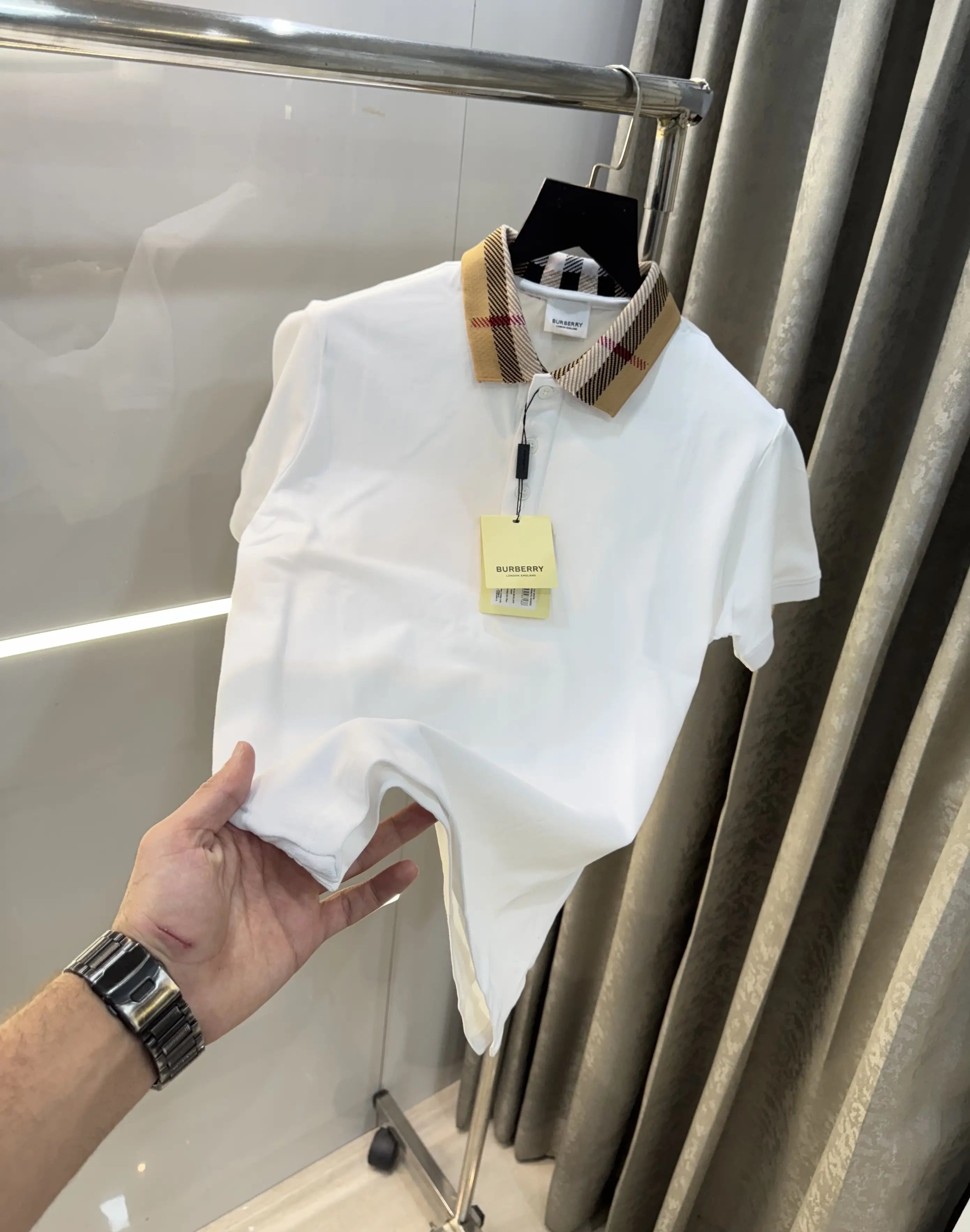 Burberr y White Logo Work Imported Polo T-Shirt