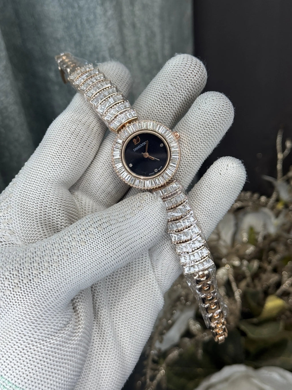 Swarovsk i Diamond Copper Black Ladies Premium Watch