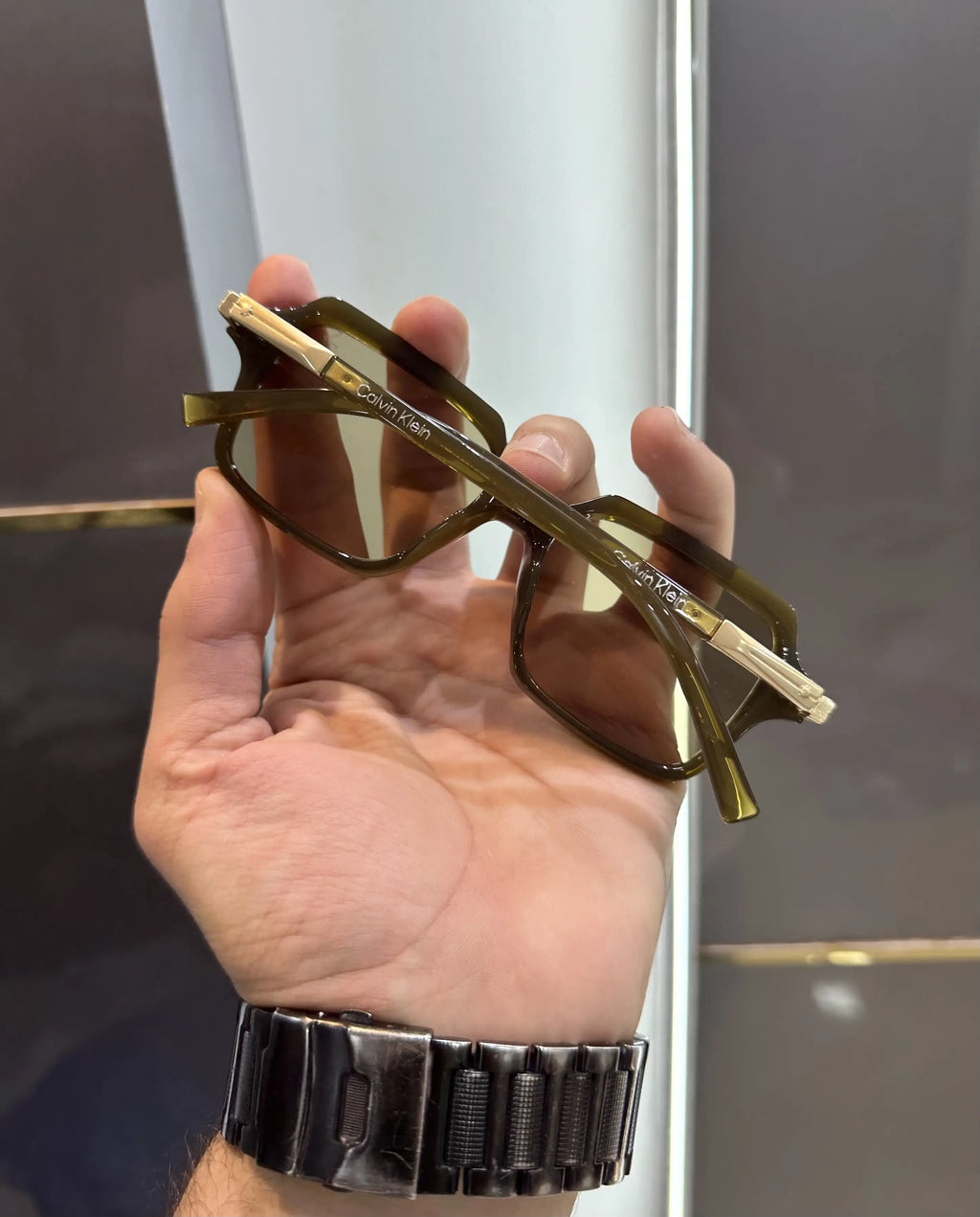 Calvin  Klein Gold Green Premium Shade 2014
