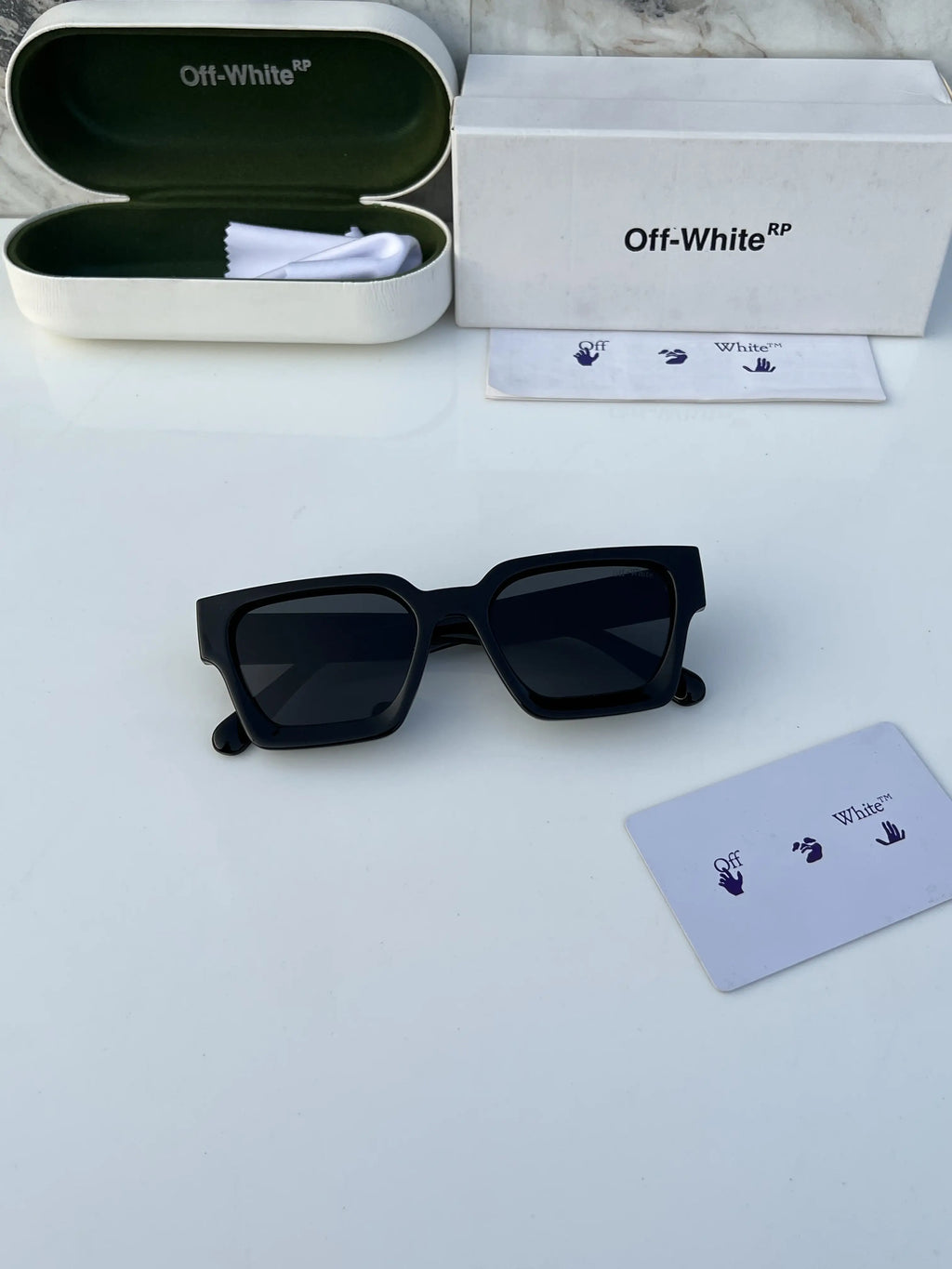 Off white black white