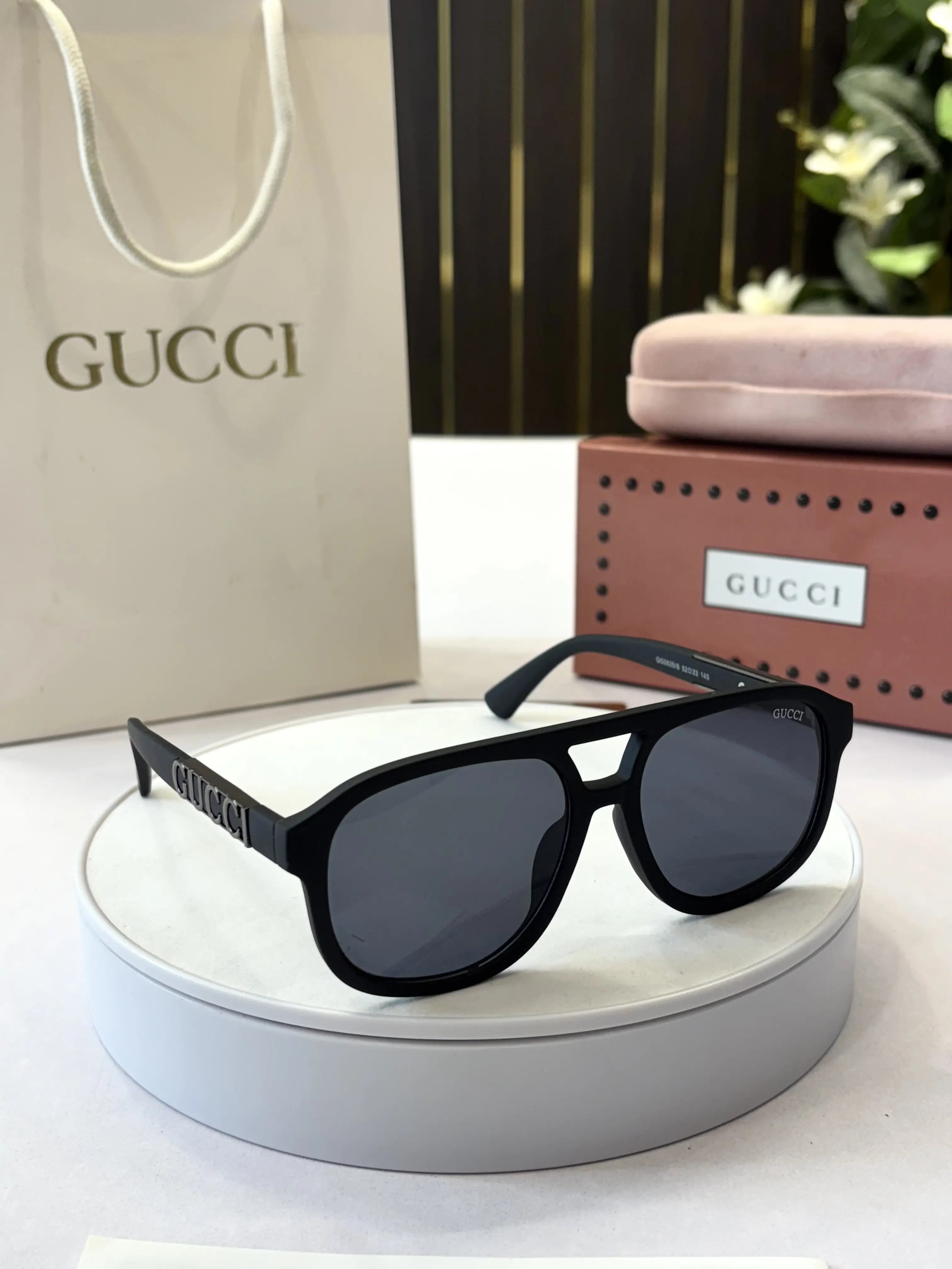_Gucci_GG_0525