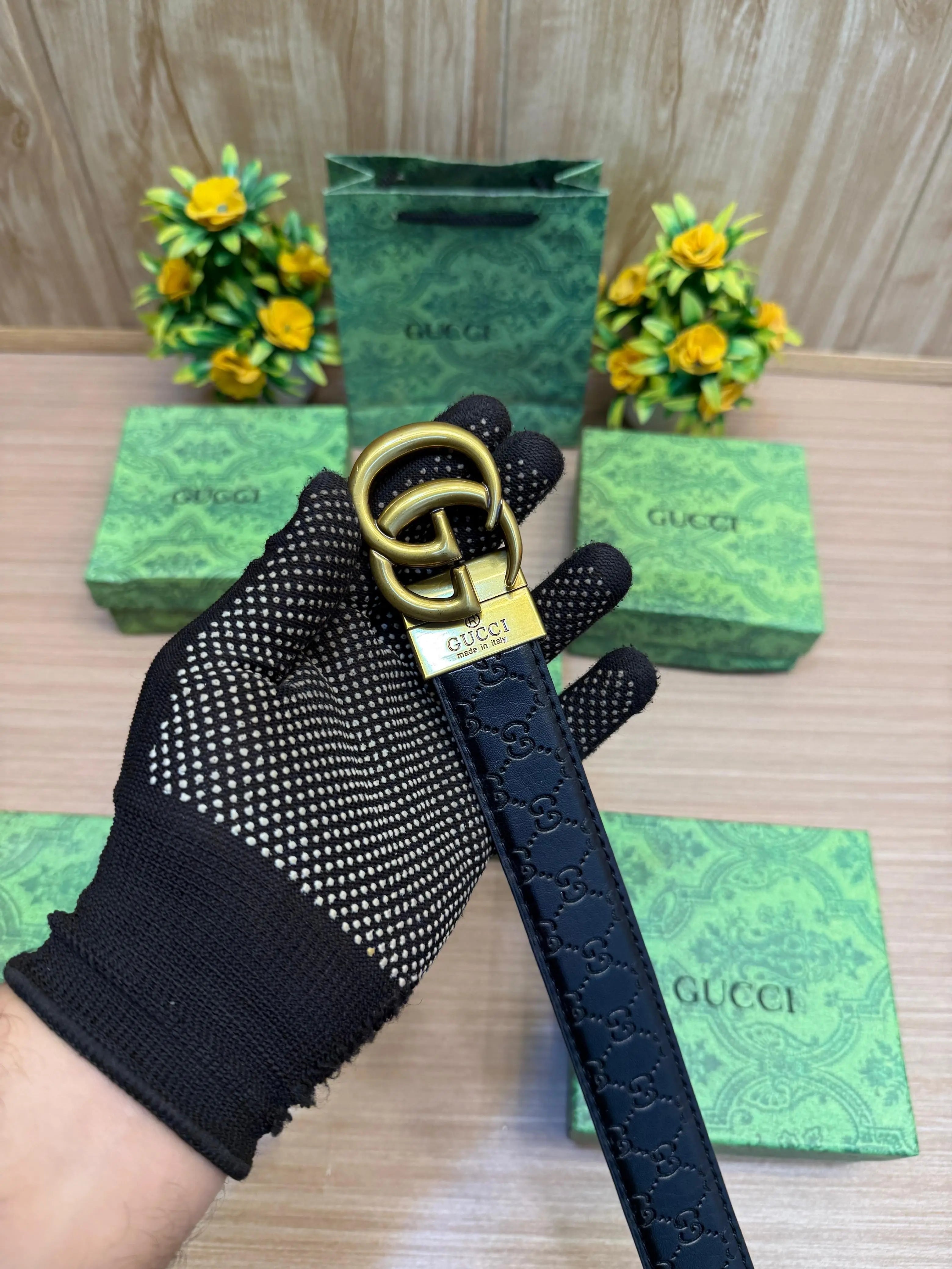 GUCCi._BELT_403