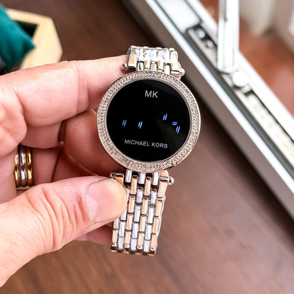 MICHAELKORS_DIGITAL_ROSE-TT-BLACK