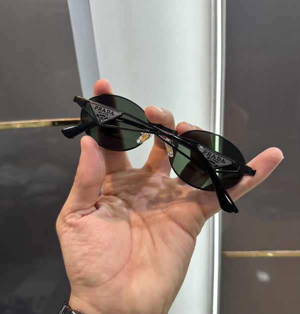 Prad a Gunmetal Green Milano Premium Shade 182