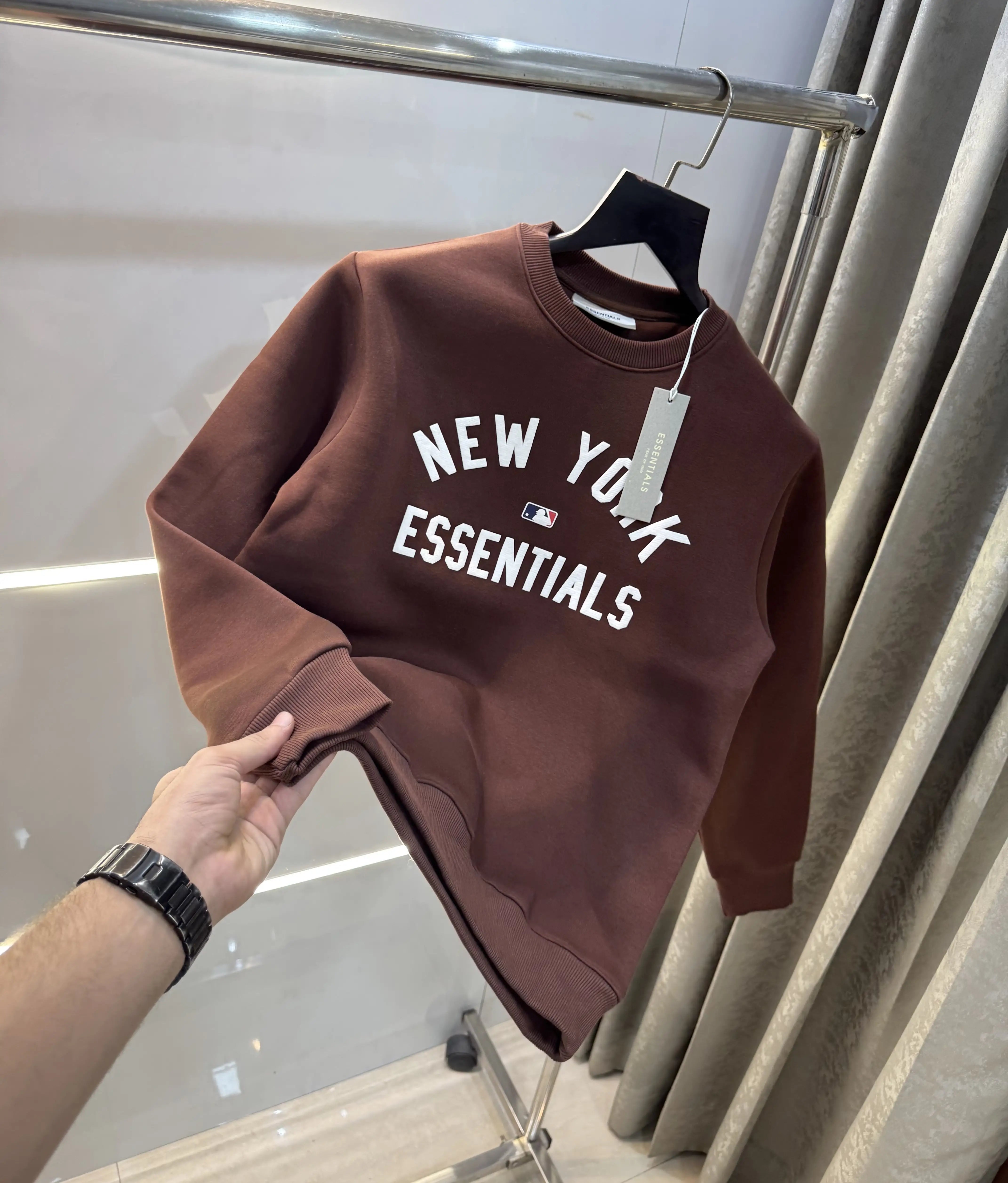 Essential New York Brown Imported Sweatshirt Main image