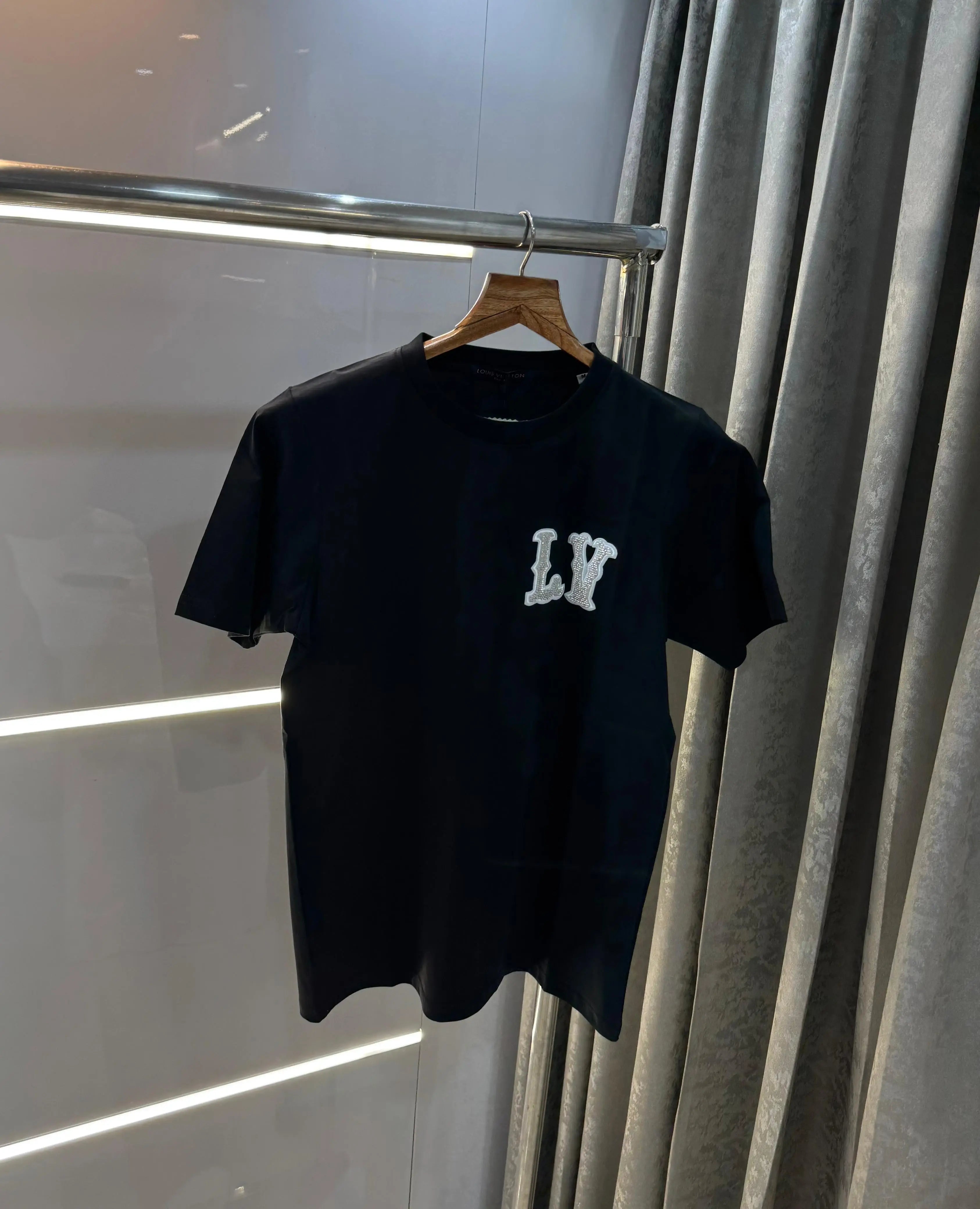 Louis Vuitto n Black Logo Print Imported T-Shirt