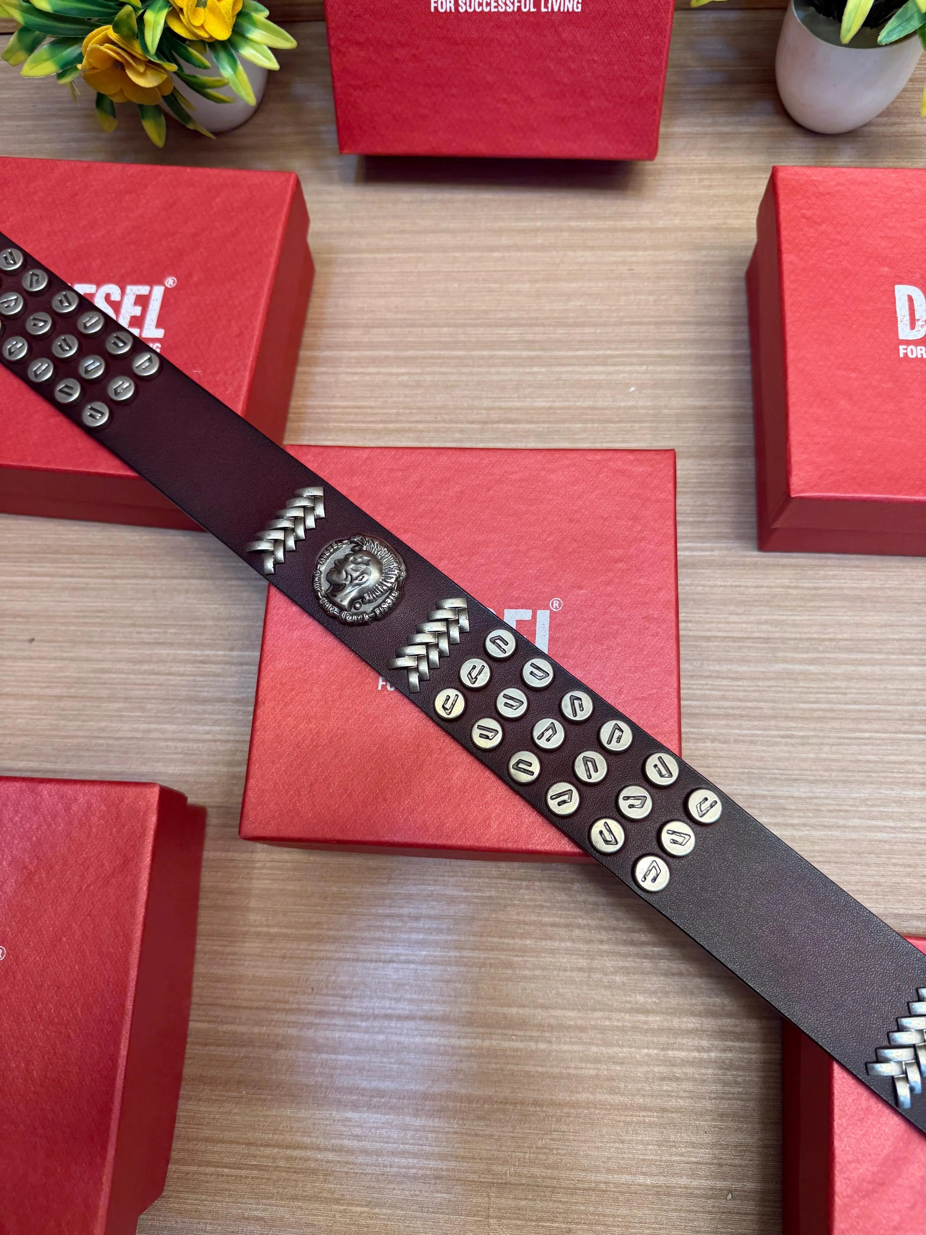 DIE5EL_BELT_D44