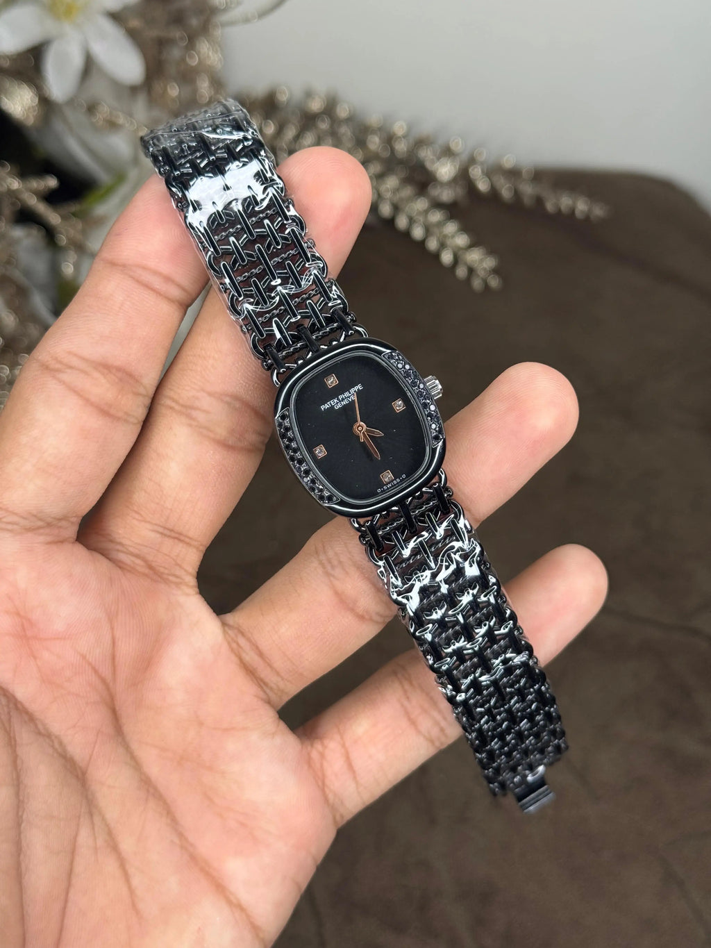Patek Philipp e All Black Premium Watch