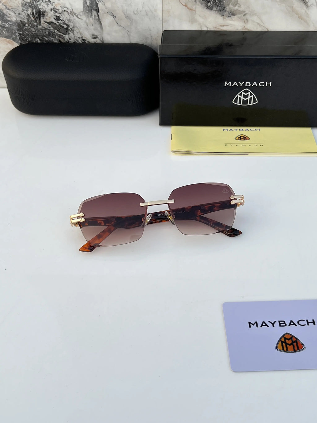 Maybach_2571_gold_tiger