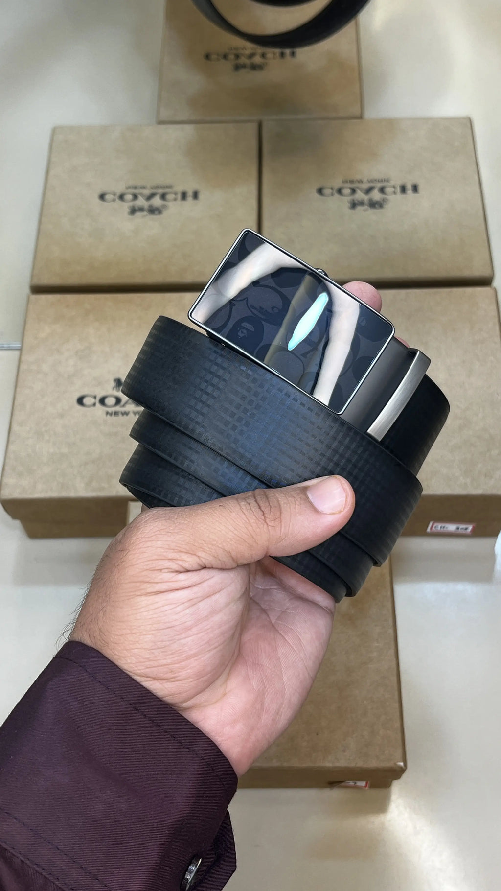 COACH PREMIUM QUALITY IMPORTED REVERSIBLE BELT WITH OG BOX