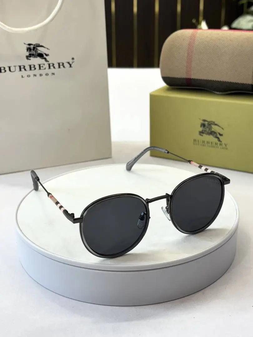 _Burberry_3324_grey