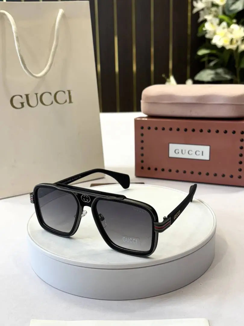 _Gucci_1295_blk Main image