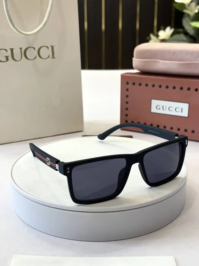 _Gucci_8949_
