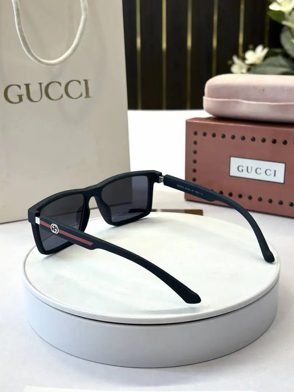 _Gucci_8949_