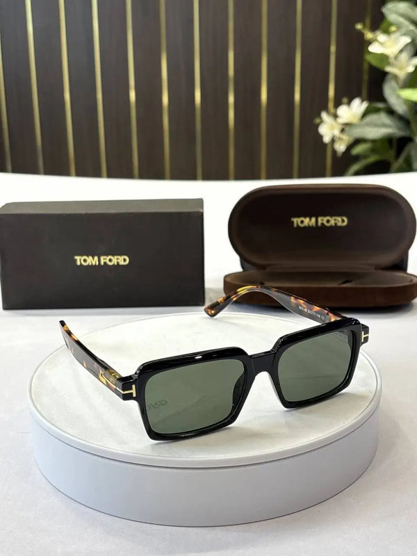 _Tom_ford_M11-46_