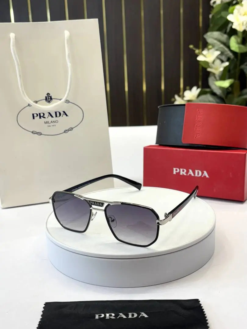 _Prada_5148_
