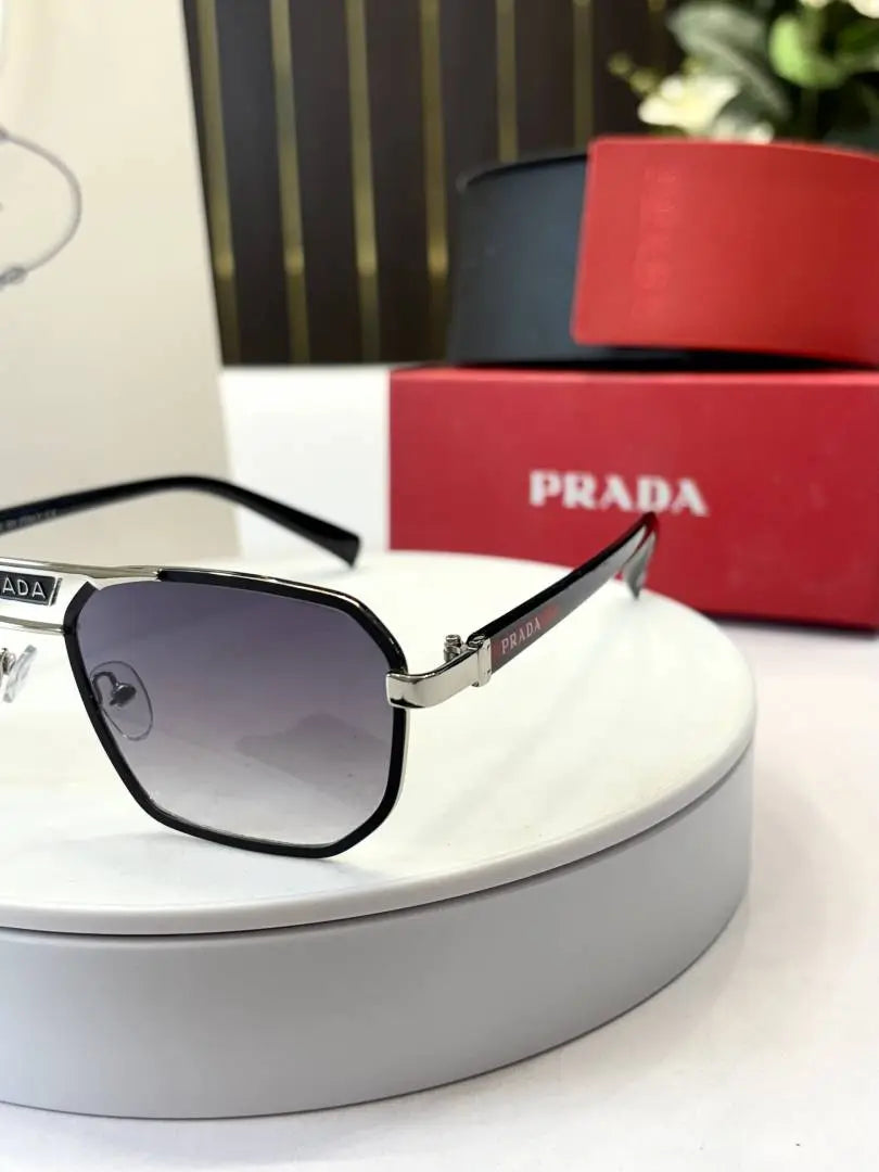 _Prada_5148_