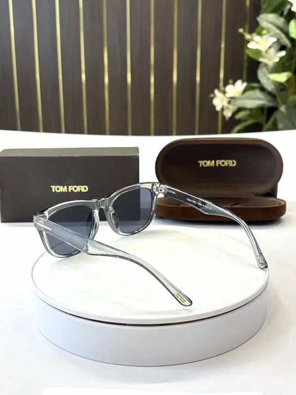 _Tom_ford_8803_