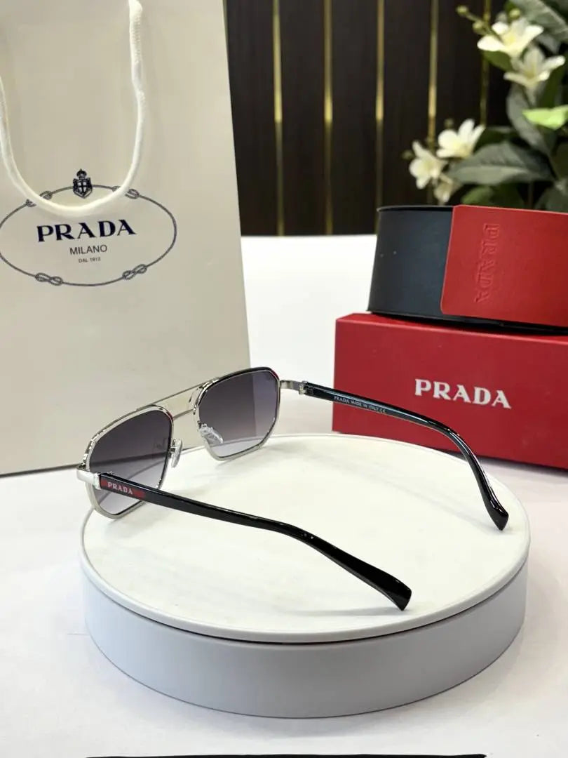 _Prada_5148_