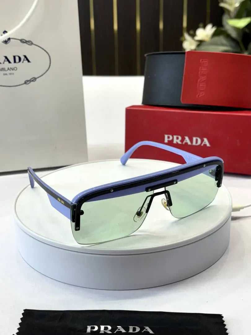 _Prada_13_green
