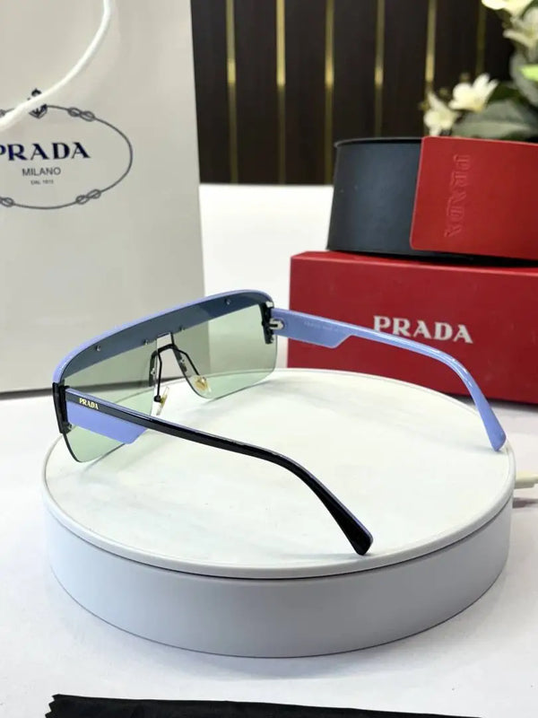 _Prada_13_green