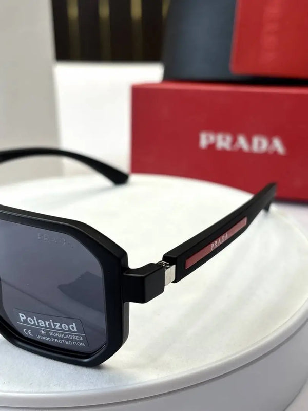 _Prada_8955_