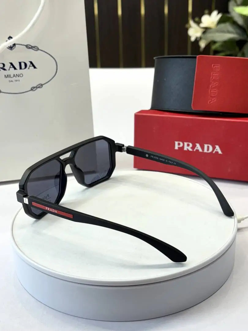 _Prada_8955_