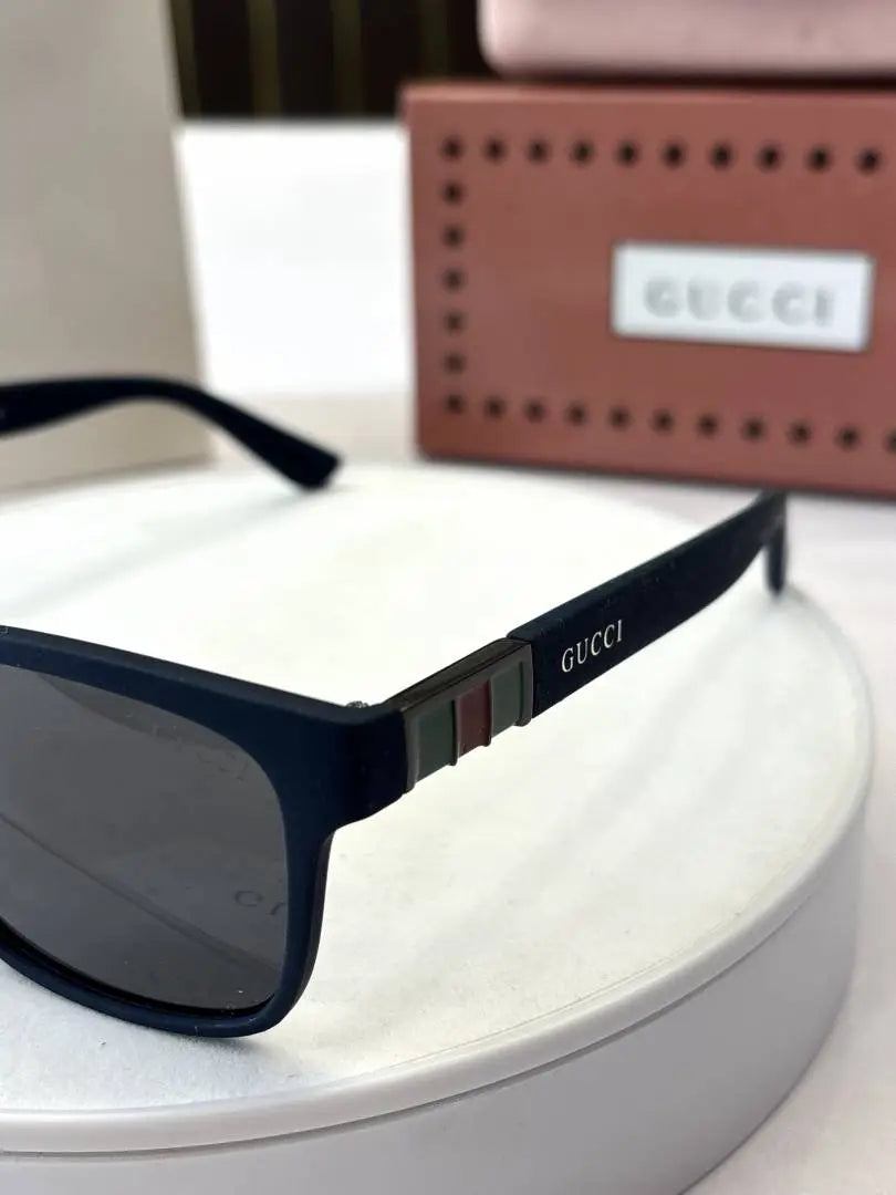 _Gucci_8081_blue Secondary image