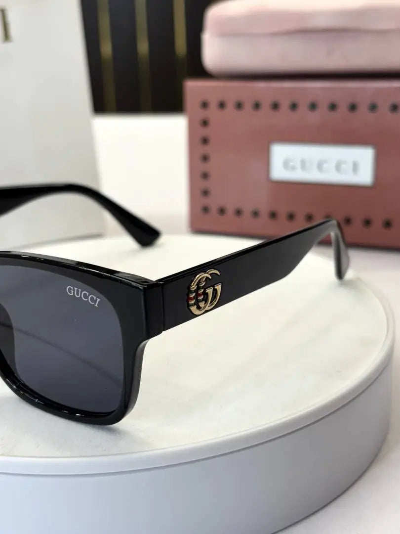 _Gucci_GG_0010_full_blk