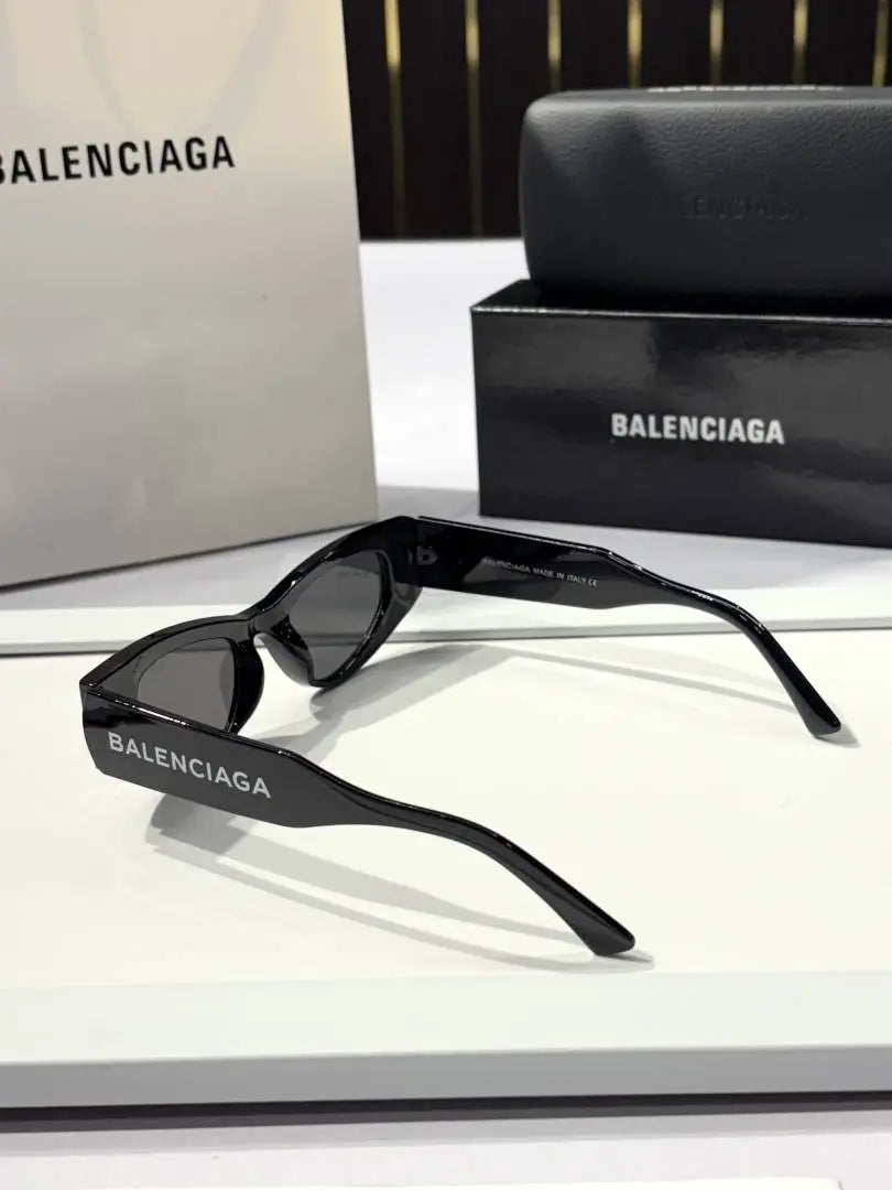 _Balenciaga_9154_blk