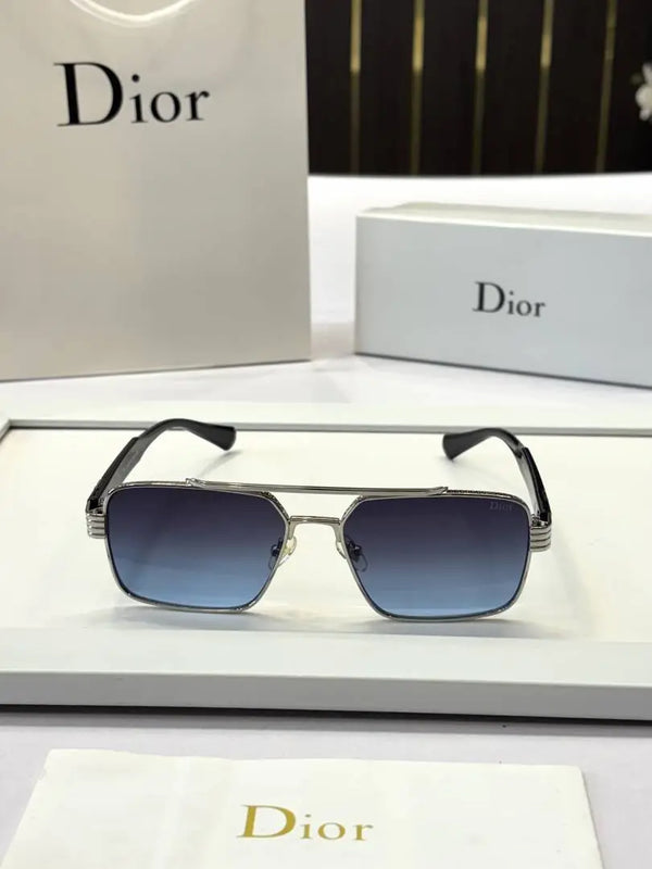 _Dior_Yh035_