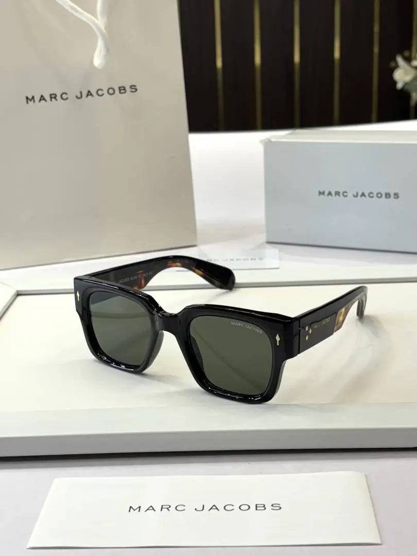 _Marc_jacobs_M11-26_tiger_green