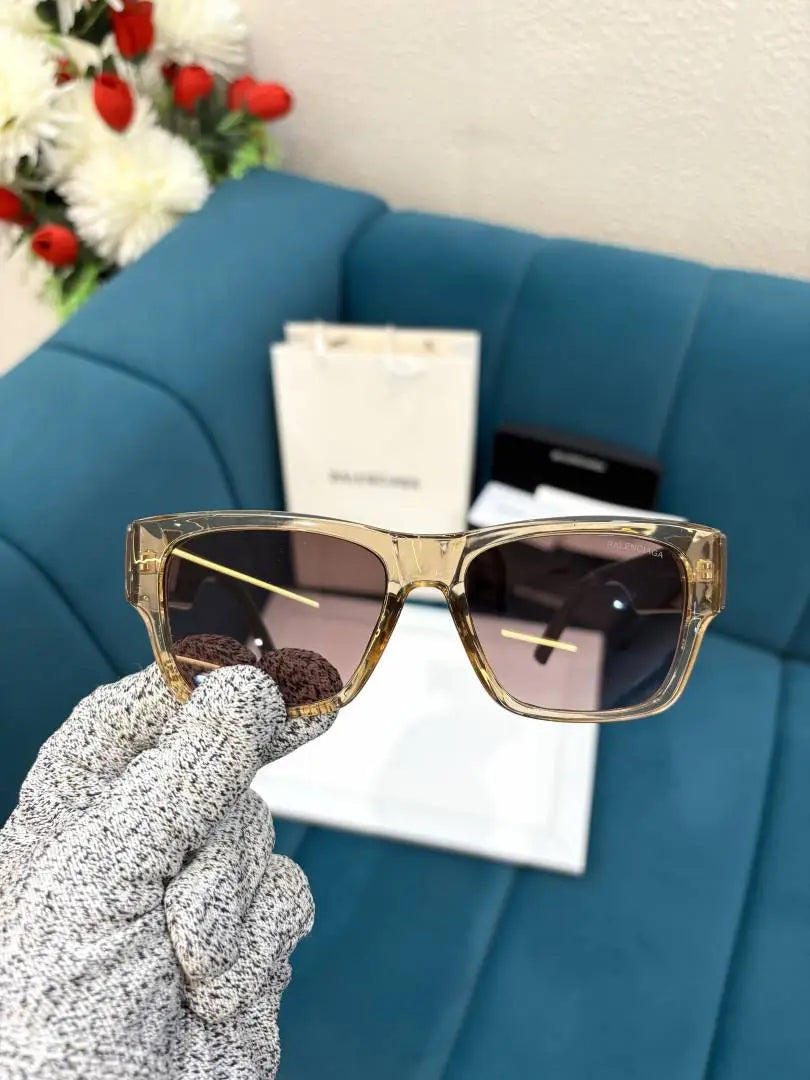 _Balenciaga_9182_