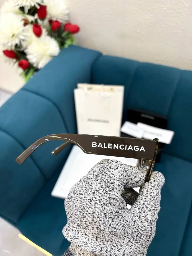_Balenciaga_9182_