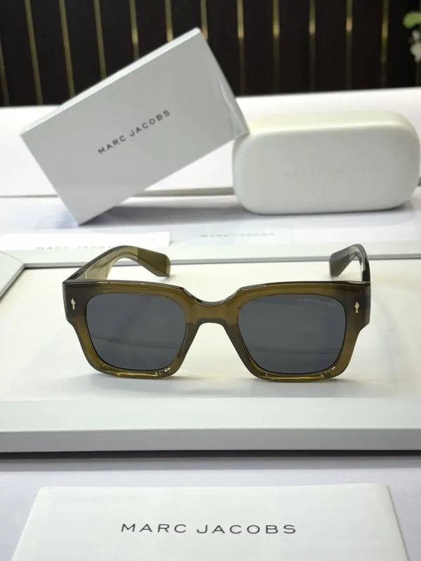 _Marc_jacobs_M11-26_green