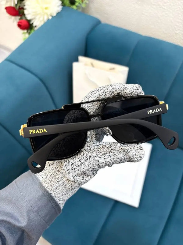 _Prada_1298_blk_gold