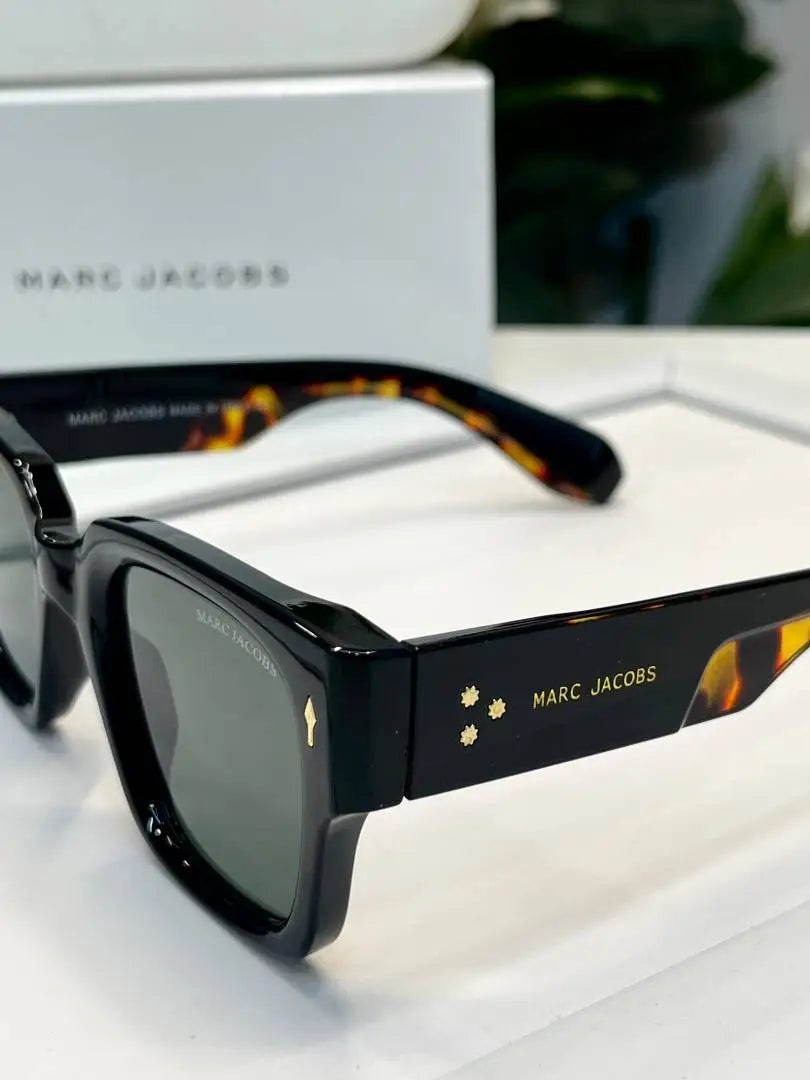 _Marc_jacobs_M1126_tiger_green