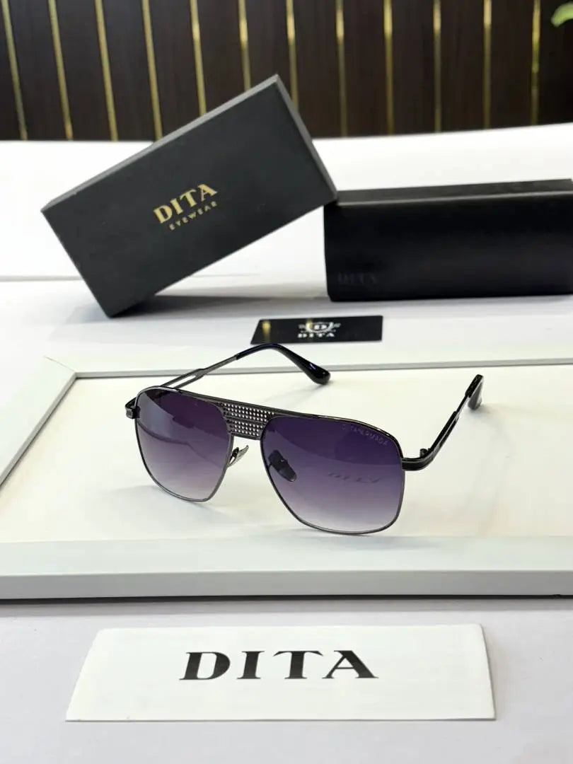 _Dita_62_