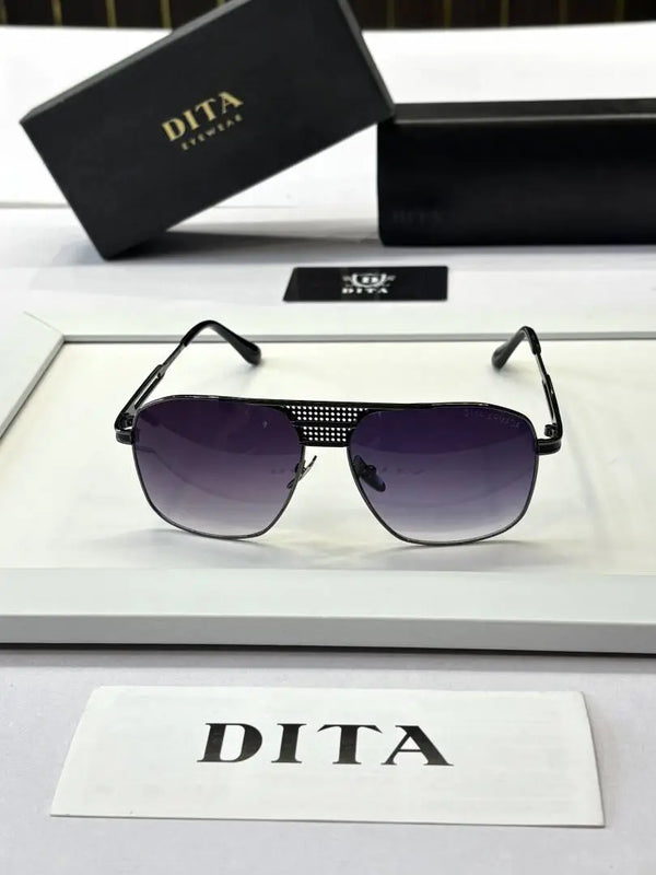 _Dita_62_
