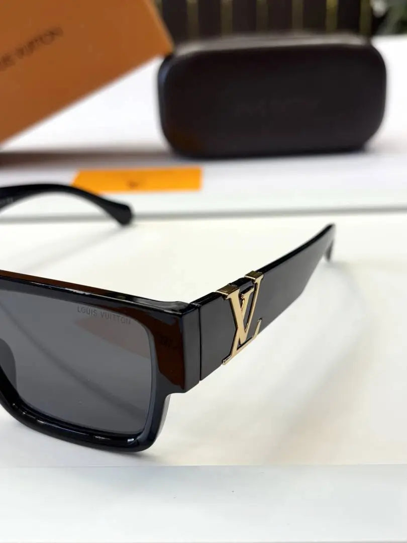 _Louis_vuitton_3346_blk